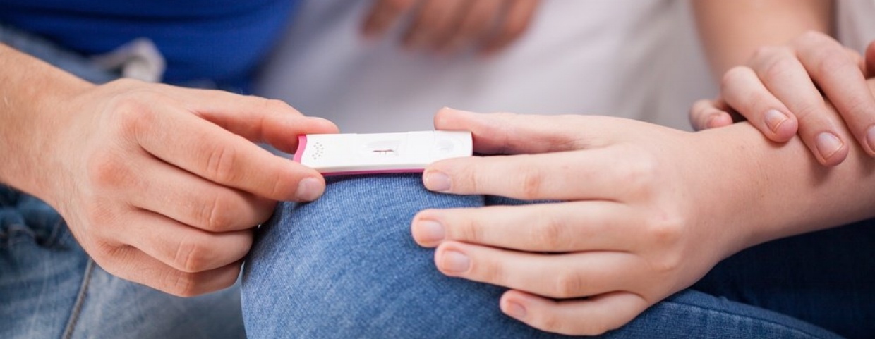 Future parents with positive pregnancy test, horizontal-050641-edited.jpeg Future parents with positive pregnancy test, horizontal-050641-edited.jpeg