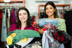 With some savvy thrift store shopping and a touch of creativity, you can curate a unique, eco-friendly, and budget-conscious wardrobe
