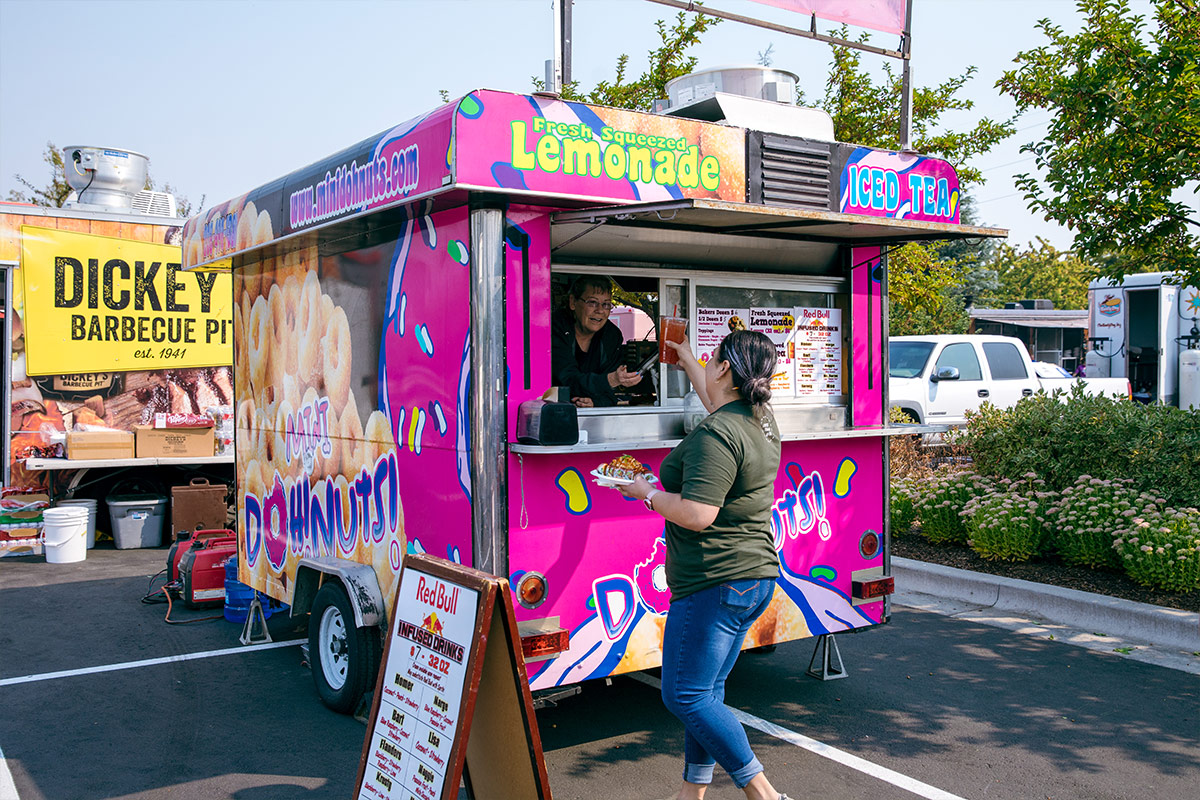 2022-rockathon-foodtrucks-2 2022-rockathon-foodtrucks-2
